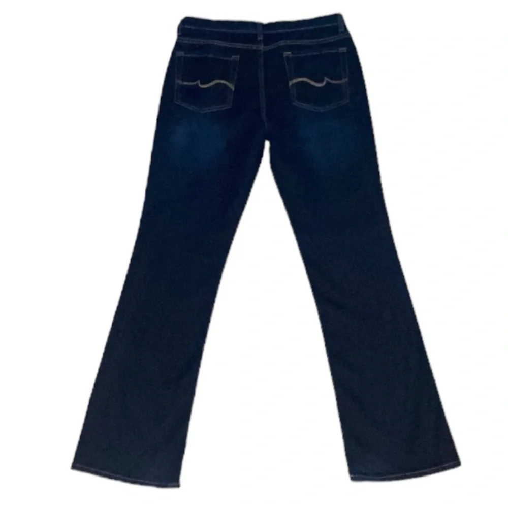 No Boundaries Denim Women’s Juniors Dark Blue Wash Mid Rise Bootcut Jeans Sz 11 - Picture 6 of 16